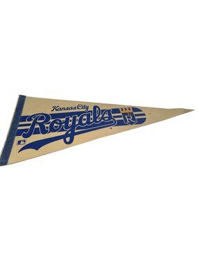 Vintage 1980's Kansas City Royals 30" Felt Pennant MLB Baseball Memorabilia